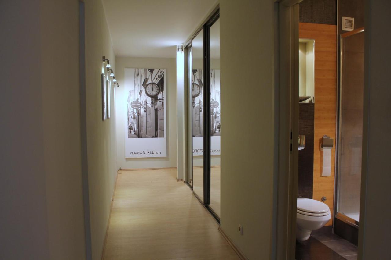 Apartment With Garden In City Center 크라쿠프 외부 사진