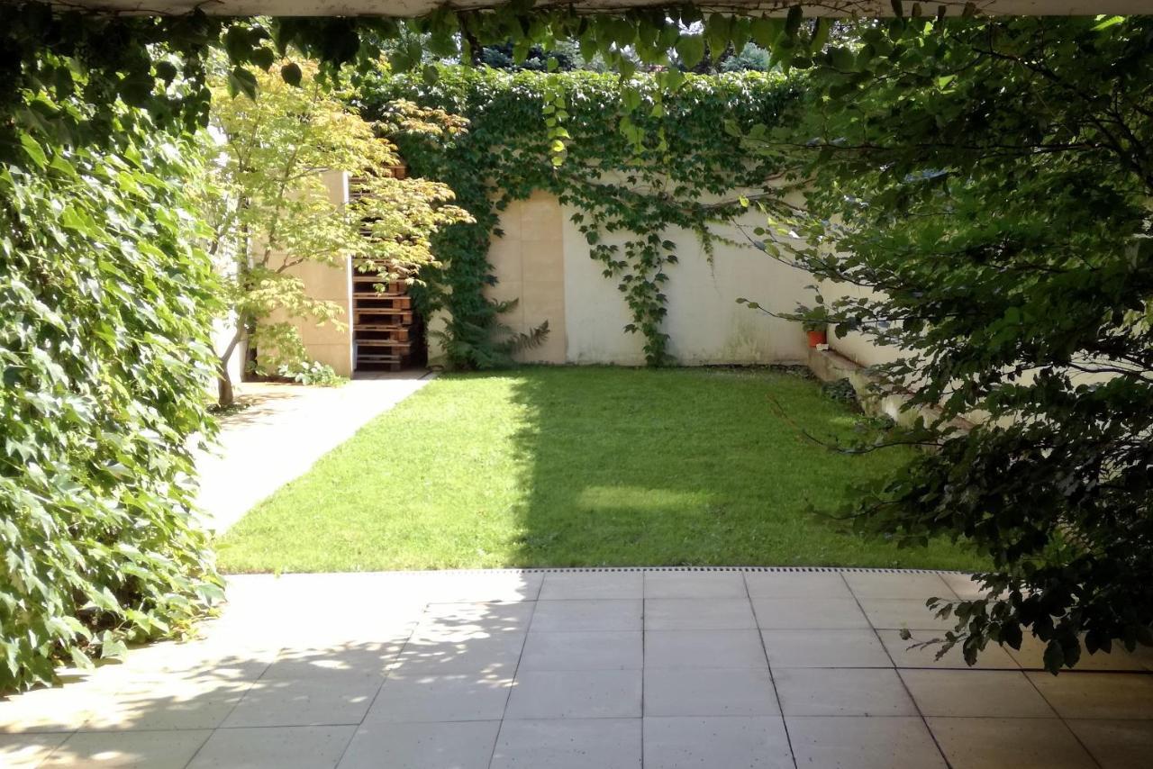 Apartment With Garden In City Center 크라쿠프 외부 사진